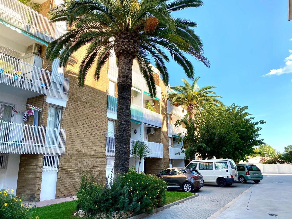 Apartamento Bonito Cerca De La Playa Cambrils Exterior photo
