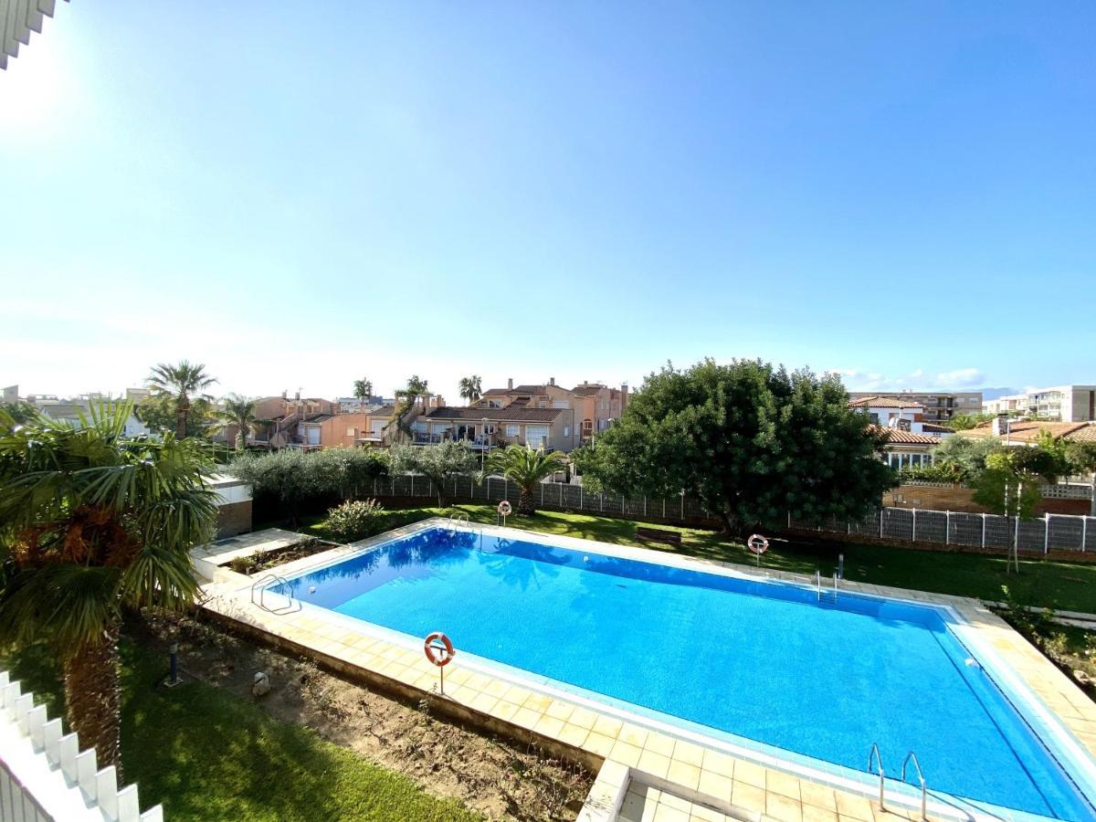 Apartamento Bonito Cerca De La Playa Cambrils Exterior photo